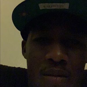 Meet your Posher, Hennessy